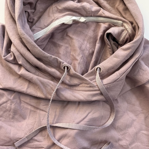 Lululemon Twisted and Tucked Hooded Pullover Pale Purple size 10 - Picture 3 of 9